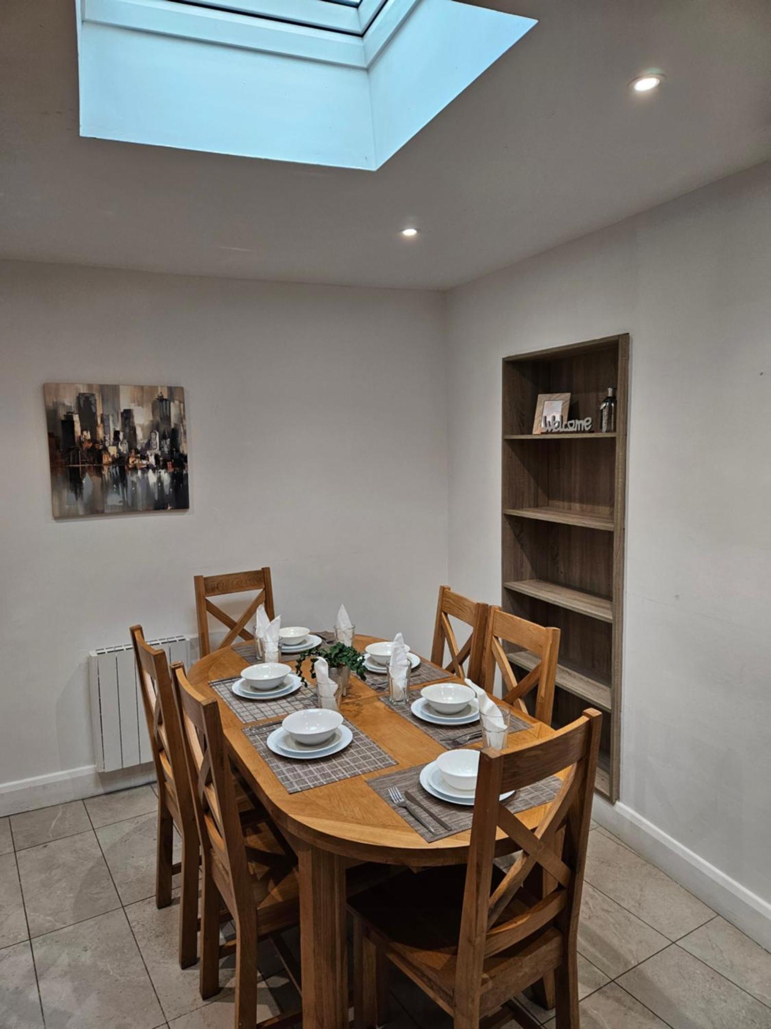 4 Eyre Square Lane Apartamento Galway Exterior foto